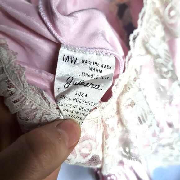 Vintage Lacy Ruffle Pink Juliana Teddy Made in USA Lace M - Picture 3 of 4